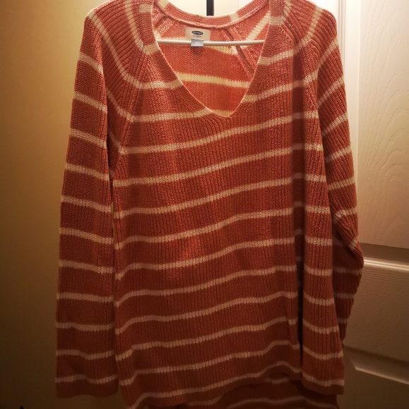 Old Navy knit sweater - Picture 1 of 1
